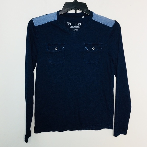 Women’s Guess XS 0 - 2 V-Neck Long Sleeve Shirt Top Navy Chest Pockets - Picture 2 of 6